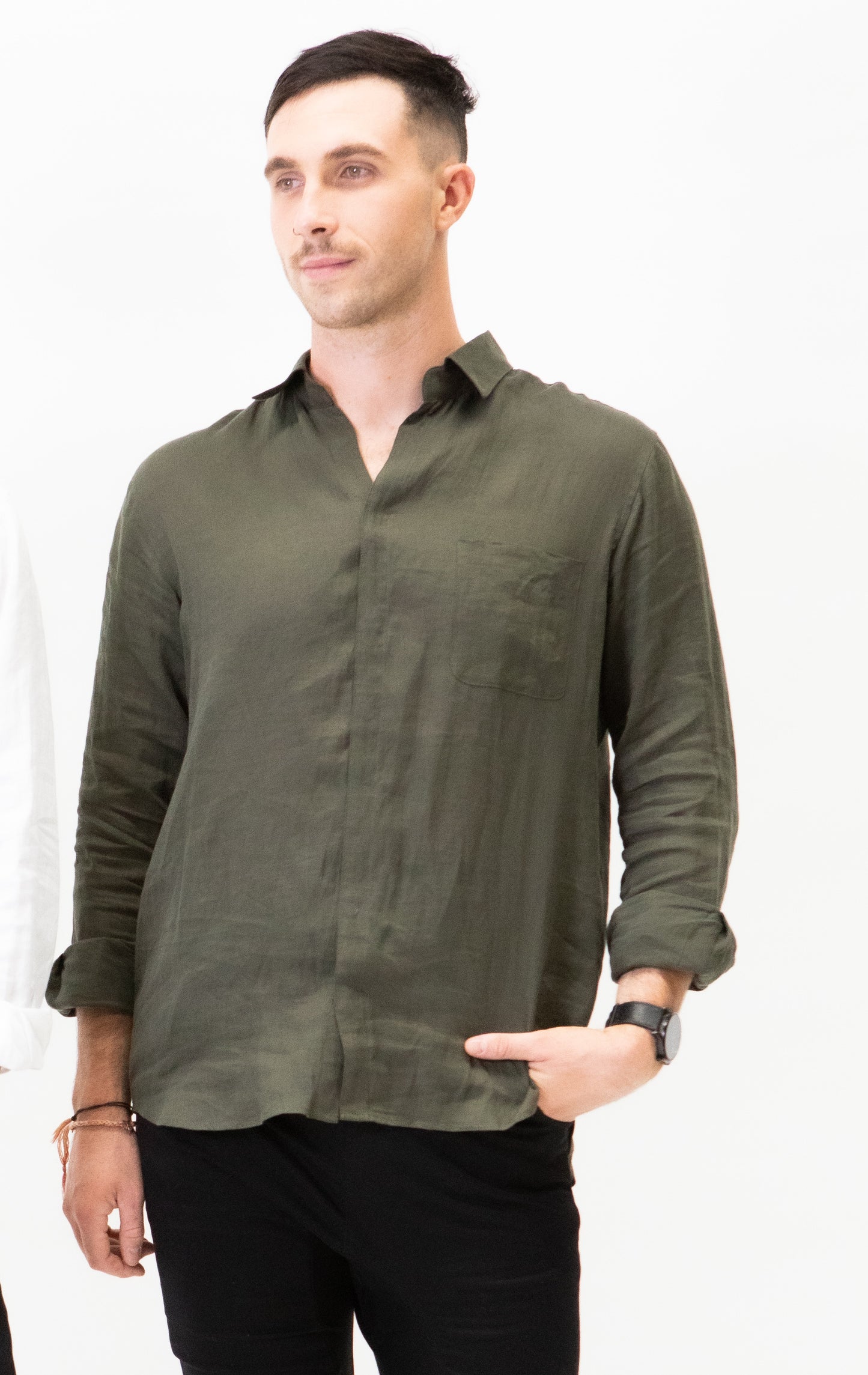 Masc. Linen Shirt - Olive